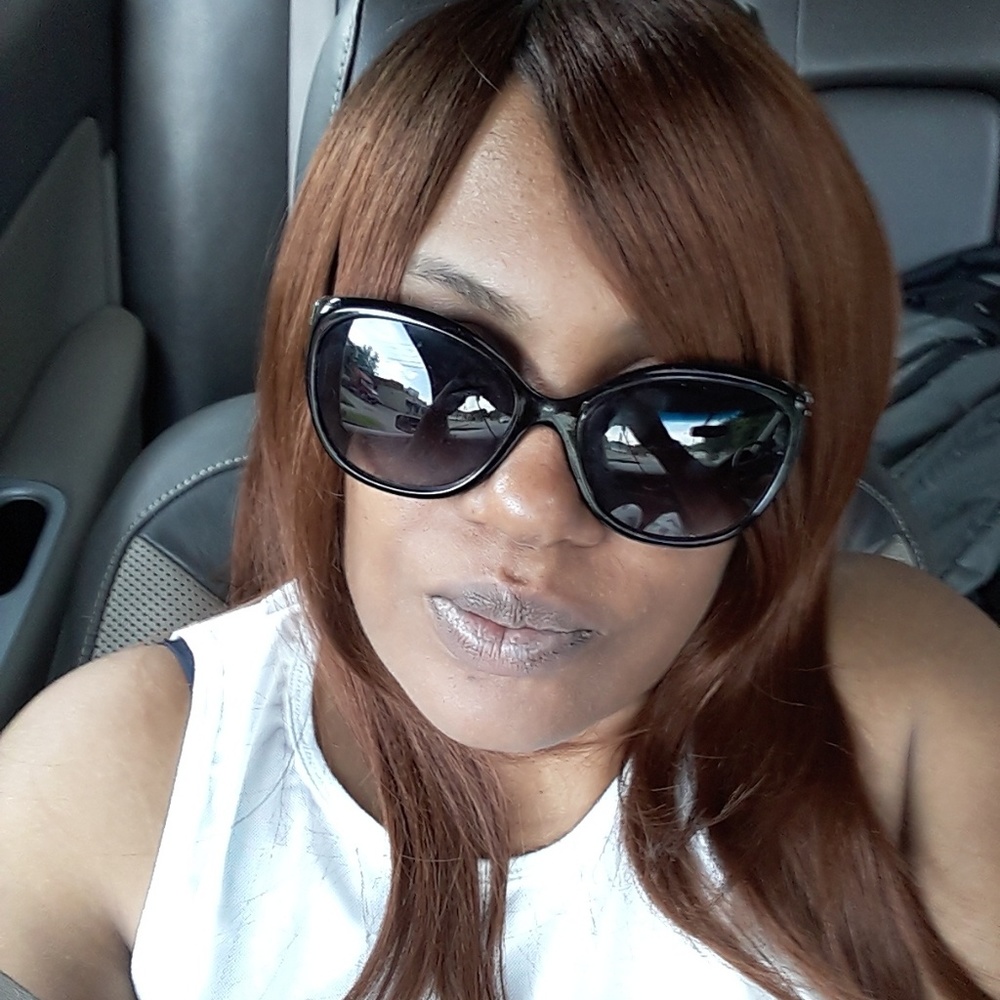 Meet your Posher, Shonna